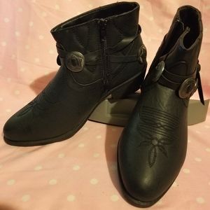 ETC Ankle boots